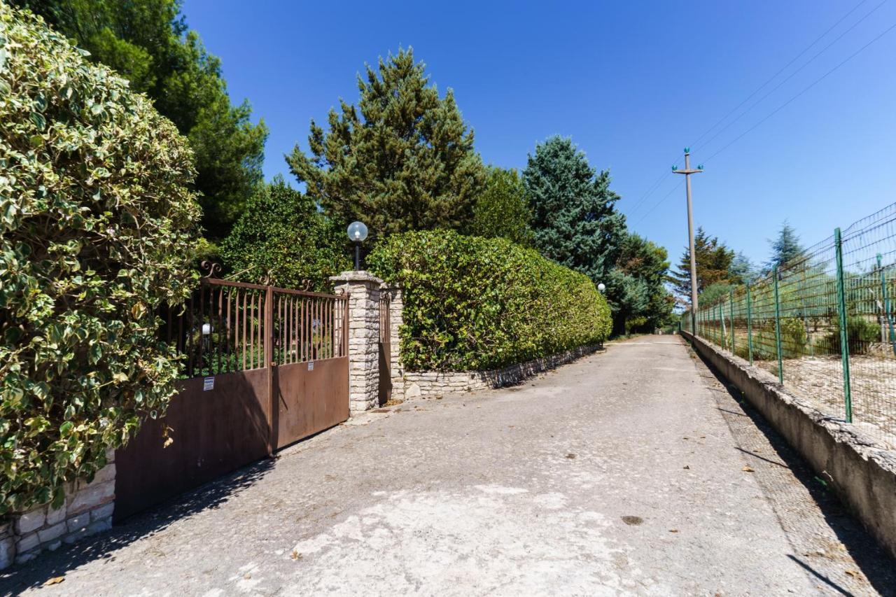 Villa Apollonia Castel Del Monte  Exterior photo